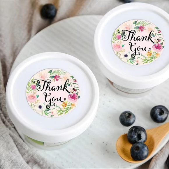 500 Roll Flowers Thank You Stickers PRICE IS FIRM - Picture 4 of 4